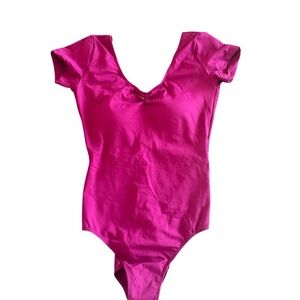 Women's Hot Pink Short Sleeve Leotard Bodysuit